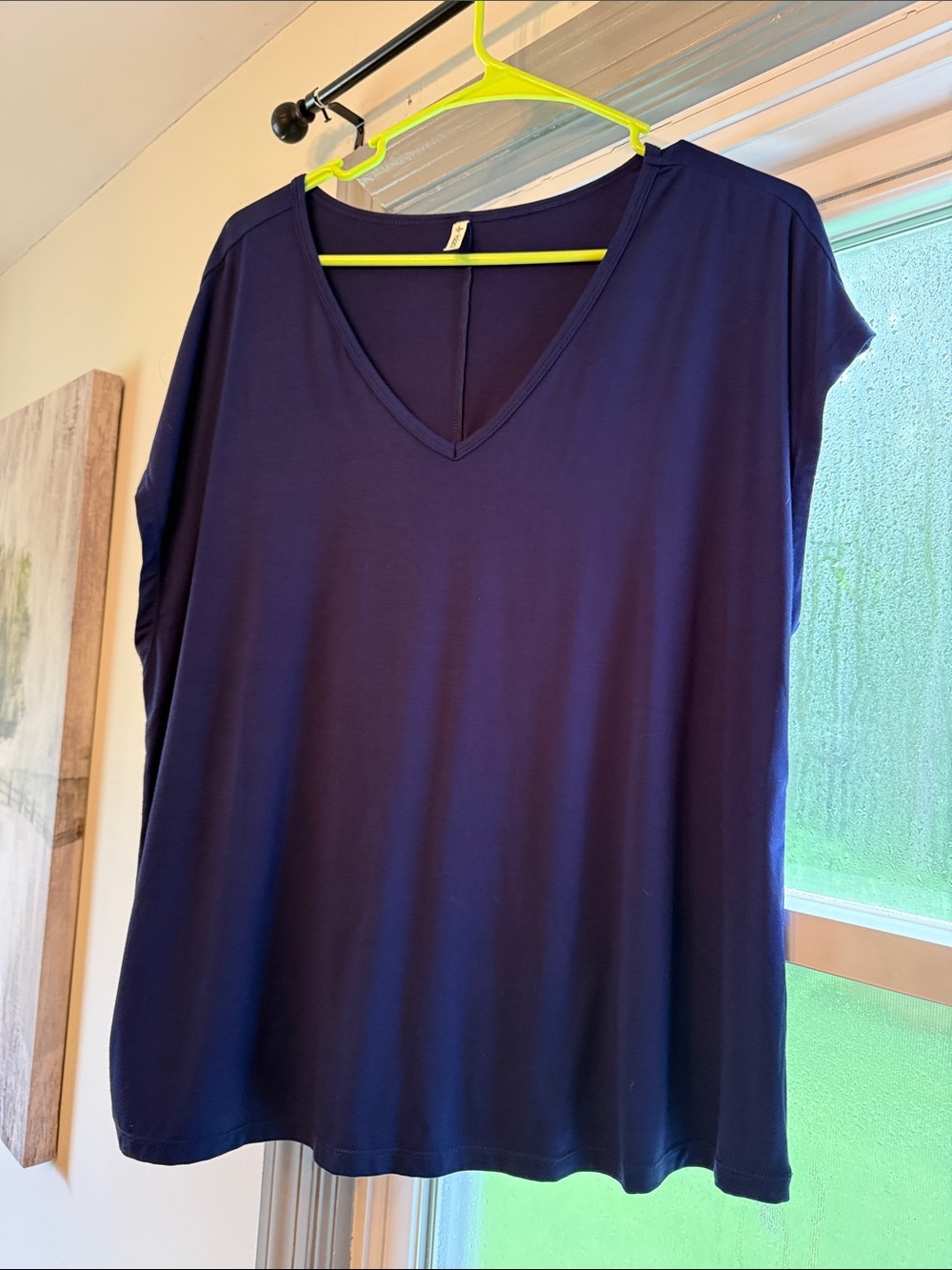 HALARA Navy V-Neck Short Sleeve Tee